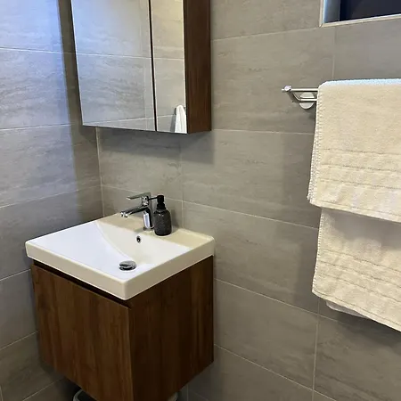 New! Park Lane Residences Apartment *