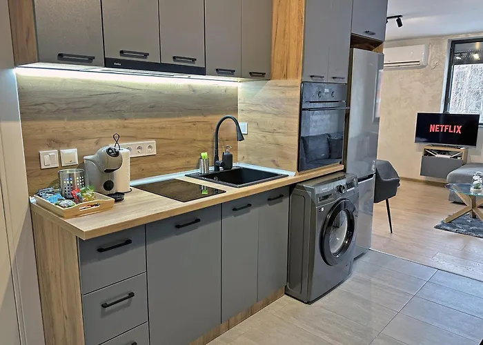 Apartment New! Park Lane Residences