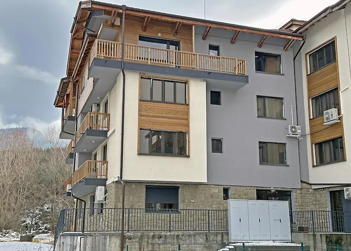 New! Park Lane Residences *